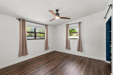 Casa en alquiler en Tampa, Florida, 3 dormitorios, 137.03 m2 № 1826625 - foto 11