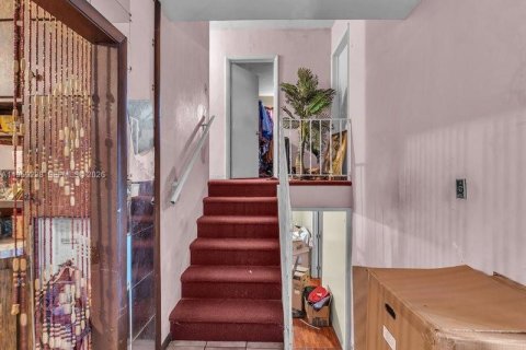 Купить виллу или дом в Майами, Флорида 4 спальни, 198.81м2, № 2026607 - фото 7