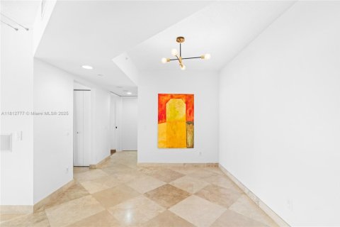 Copropriété à vendre à Aventura, Floride: 2 chambres, 139.82 m2 № 1960791 - photo 4