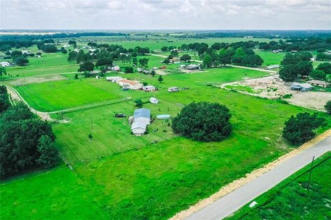 Terreno en venta en Auburndale, Florida № 213391 - foto 4