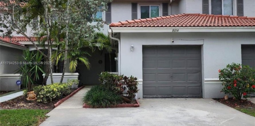 House in Riviera Beach, Florida 3 bedrooms, 145.95 sq.m. № 1746162