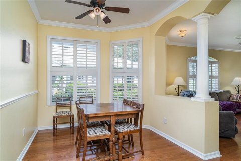 House in Fish Hawk, Florida 3 bedrooms, 159.79 sq.m. № 1807969 - photo 10