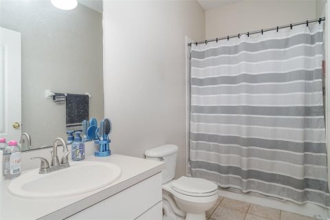 House in Fish Hawk, Florida 3 bedrooms, 159.79 sq.m. № 1807969 - photo 22