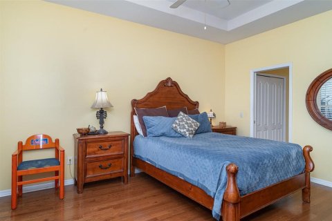 House in Fish Hawk, Florida 3 bedrooms, 159.79 sq.m. № 1807969 - photo 15