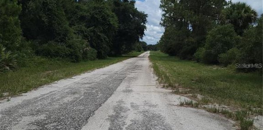 Land in North Port, Florida № 2161984