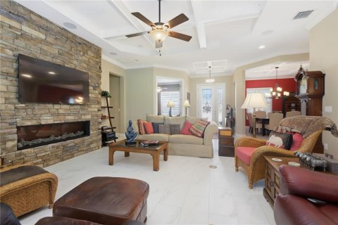 Villa ou maison à vendre à DeLand, Floride: 3 chambres, 249.81 m2 № 2425321 - photo 12