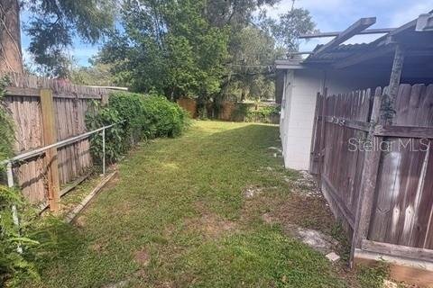 House in Tampa, Florida 3 bedrooms, 136.01 sq.m. № 2391351 - photo 19