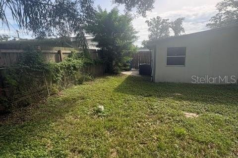 House in Tampa, Florida 3 bedrooms, 136.01 sq.m. № 2391351 - photo 20