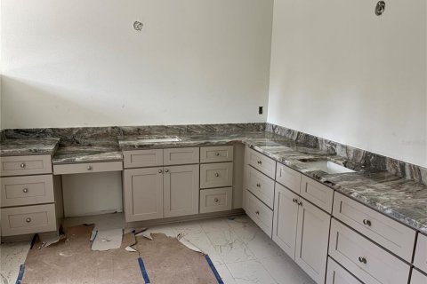 House in Dunnellon, Florida 3 bedrooms, 218.78 sq.m. № 2316619 - photo 7