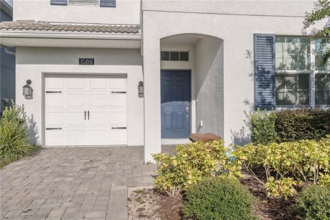 House in Davenport, Florida 6 bedrooms, 305.74 sq.m. № 2102536 - photo 3