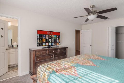 House in Davenport, Florida 6 bedrooms, 305.74 sq.m. № 2102536 - photo 21