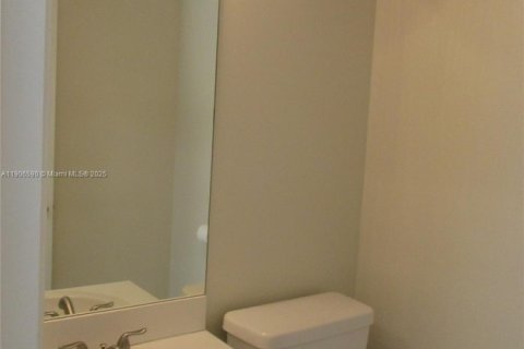 Купить кондоминиум в Майами, Флорида 2 спальни, 92.9м2, № 2047714 - фото 7