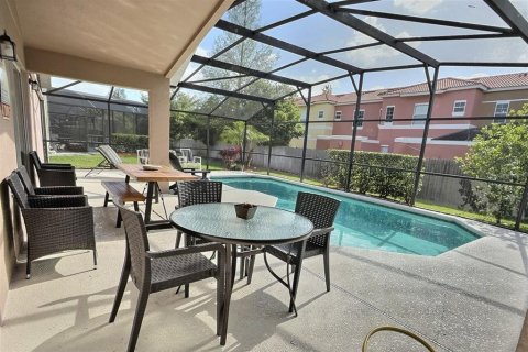 Casa en venta en Kissimmee, Florida, 4 dormitorios, 182.09 m2 № 1844765 - foto 9