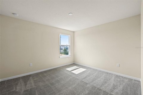 House in Orlando, Florida 5 bedrooms, 216.46 sq.m. № 1736394 - photo 21