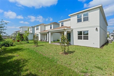 House in Orlando, Florida 5 bedrooms, 216.46 sq.m. № 1736394 - photo 30