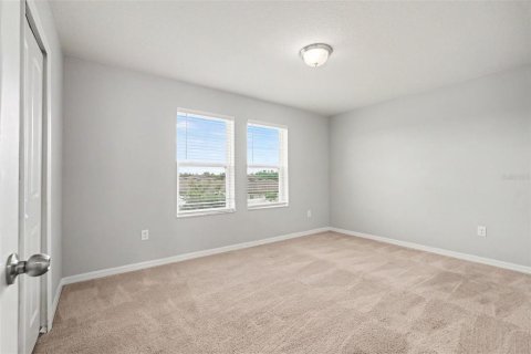 Casa en venta en Spring Hill, Florida, 4 dormitorios, 226.96 m2 № 2202164 - foto 18