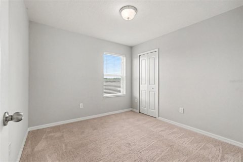 Casa en venta en Spring Hill, Florida, 4 dormitorios, 226.96 m2 № 2202164 - foto 19