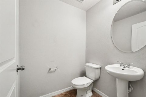 Casa en venta en Spring Hill, Florida, 4 dormitorios, 226.96 m2 № 2202164 - foto 11