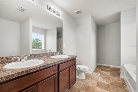 Casa en venta en Spring Hill, Florida, 4 dormitorios, 226.96 m2 № 2202164 - foto 15