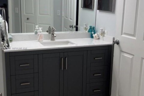 Снять в аренду кондоминиум в Мирамар, Флорида 3 спальни, 134.71м2, № 1995138 - фото 8