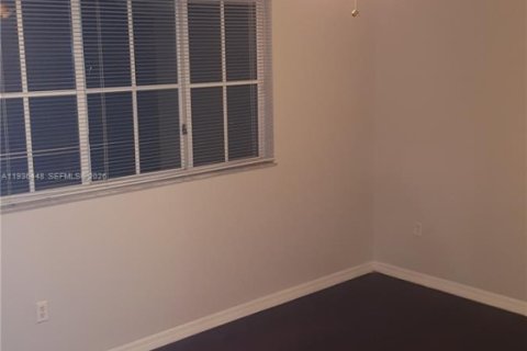 Снять в аренду кондоминиум в Мирамар, Флорида 3 спальни, 134.71м2, № 1995138 - фото 9