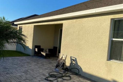 Casa en alquiler en Kissimmee, Florida, 4 dormitorios, 165.74 m2 № 1564476 - foto 2