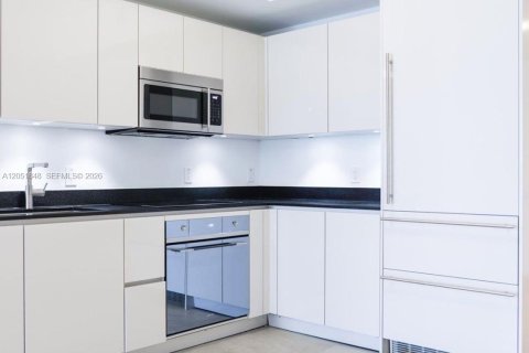 Copropriété à louer à Miami, Floride: 41.06 m2 № 2173000 - photo 2