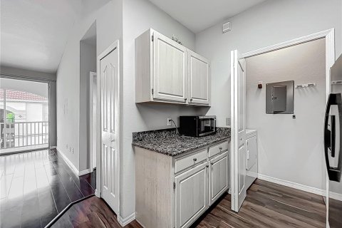 Condominio en venta en Orlando, Florida, 4 dormitorios, 121.98 m2 № 1602140 - foto 18