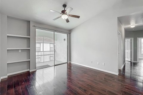 Condominio en venta en Orlando, Florida, 4 dormitorios, 121.98 m2 № 1602140 - foto 6