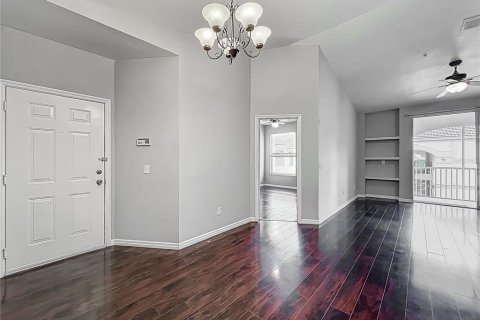 Condominio en venta en Orlando, Florida, 4 dormitorios, 121.98 m2 № 1602140 - foto 12