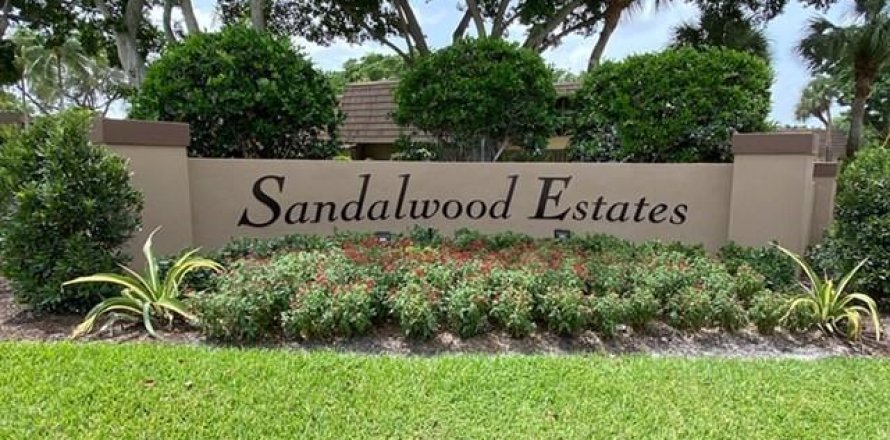 Touwnhouse à Palm Beach Gardens, Floride 2 chambres, 114.83 m2 № 2431265
