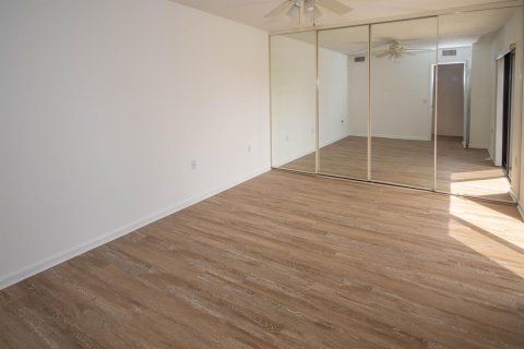 Touwnhouse à louer à Palm Beach Gardens, Floride: 2 chambres, 114.83 m2 № 2431265 - photo 28