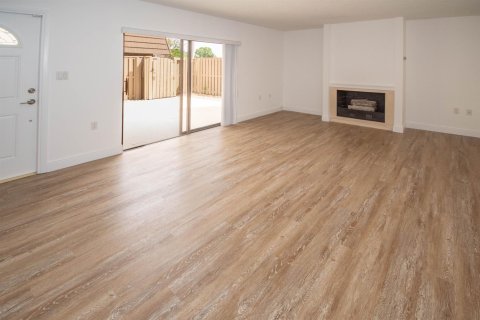 Touwnhouse à louer à Palm Beach Gardens, Floride: 2 chambres, 114.83 m2 № 2431265 - photo 12