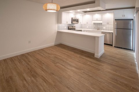 Touwnhouse à louer à Palm Beach Gardens, Floride: 2 chambres, 114.83 m2 № 2431265 - photo 15