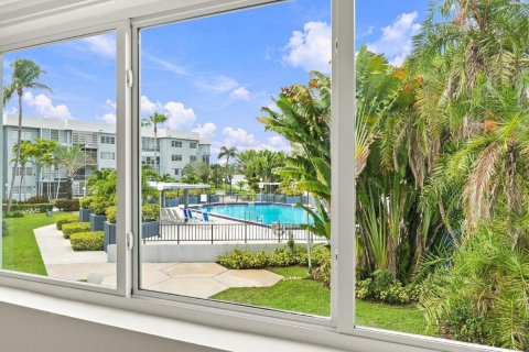 Condo in Miami, Florida, 3 bedrooms  № 2254504 - photo 19