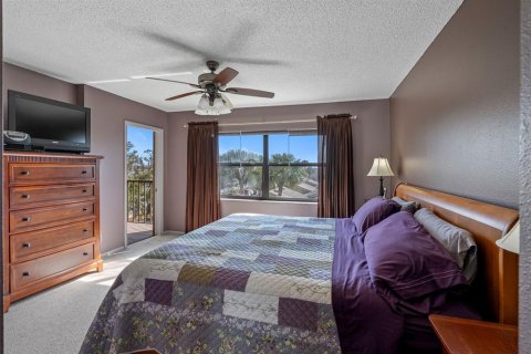 Condo in South Pasadena, Florida, 2 bedrooms  № 2376820 - photo 30