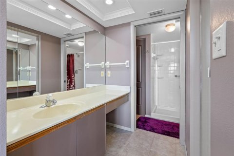 Condo in South Pasadena, Florida, 2 bedrooms  № 2376820 - photo 15