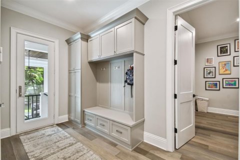 Casa en alquiler en Tampa, Florida, 5 dormitorios, 521.65 m2 № 1820771 - foto 26