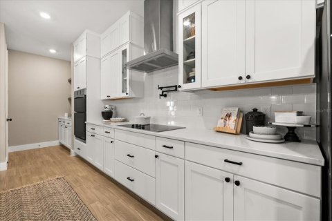 Villa ou maison à vendre à Minneola, Floride: 6 chambres, 368.54 m2 № 1902196 - photo 3