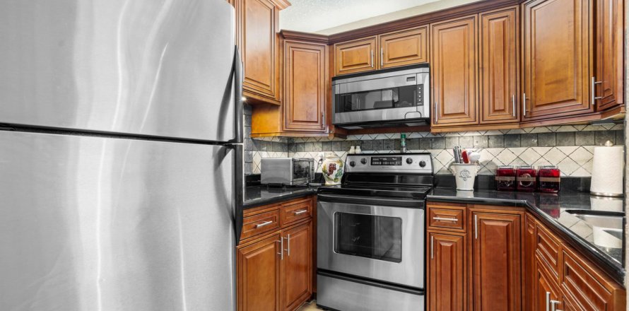 Condominio en Boca Raton, Florida, 1 dormitorio  № 2242078