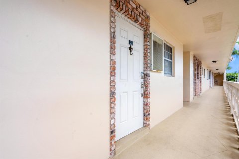 Condominio en venta en Boca Raton, Florida, 1 dormitorio, 64.75 m2 № 2242078 - foto 16