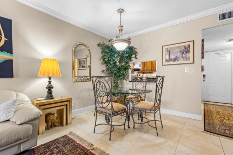 Condominio en venta en Boca Raton, Florida, 1 dormitorio, 64.75 m2 № 2242078 - foto 4