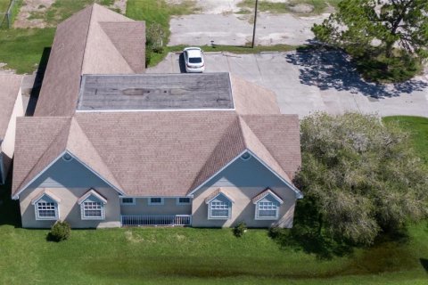 Commercial property in Plant City, Florida 305.46 sq.m. № 2101121 - photo 5