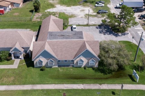 Commercial property in Plant City, Florida 305.46 sq.m. № 2101121 - photo 6