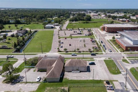 Commercial property in Plant City, Florida 305.46 sq.m. № 2101121 - photo 17
