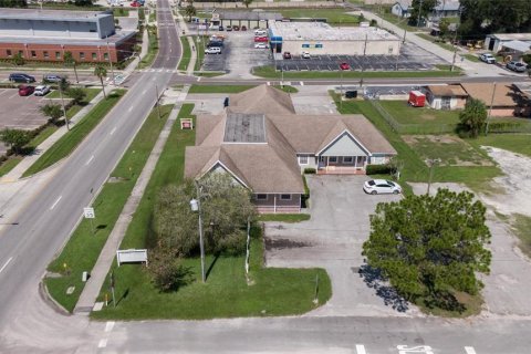 Commercial property in Plant City, Florida 305.46 sq.m. № 2101121 - photo 2