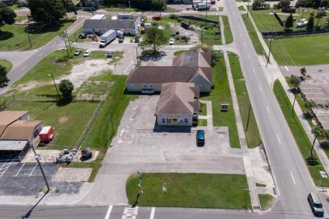 Commercial property in Plant City, Florida 305.46 sq.m. № 2101121 - photo 8