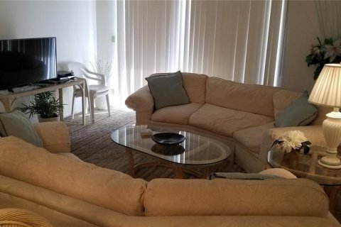 Copropriété à louer à Saint Petersburg, Floride: 2 chambres, 99.41 m2 № 1866544 - photo 6