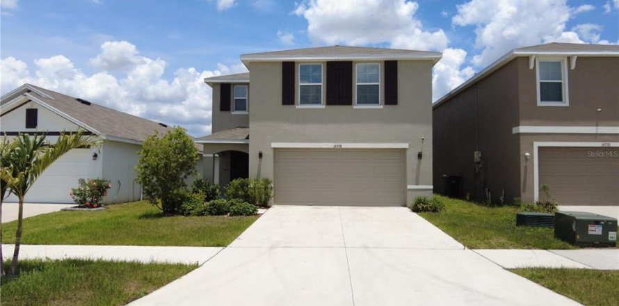 House in Wimauma, Florida 4 bedrooms, 216.28 sq.m. № 1769888