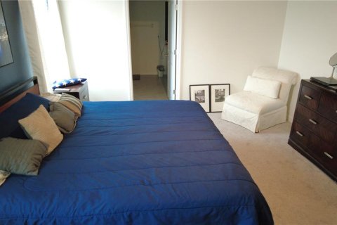 House in Wimauma, Florida 4 bedrooms, 216.28 sq.m. № 1769888 - photo 20
